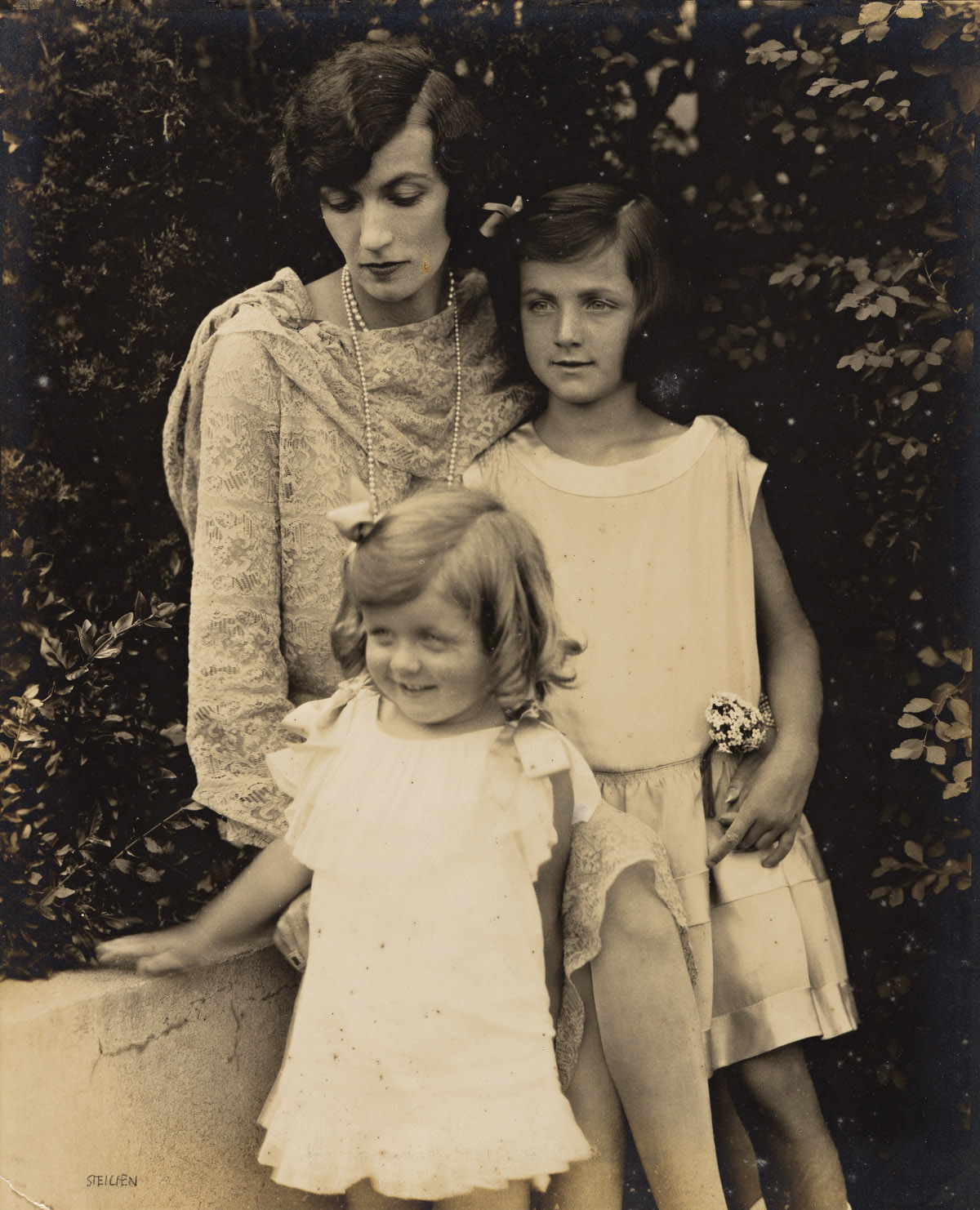 EDWARD STEICHEN (1879-1973) Kendall Lee with Children.